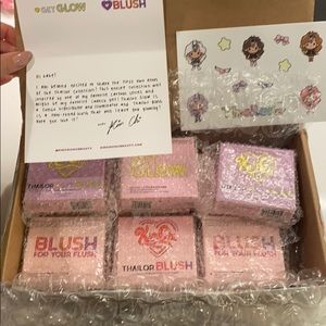 Kimche Pr makeup box